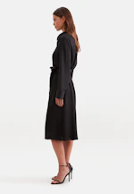 Satin shirt dress with high sleeve slits in Schwarz |  Seidensticker Onlineshop