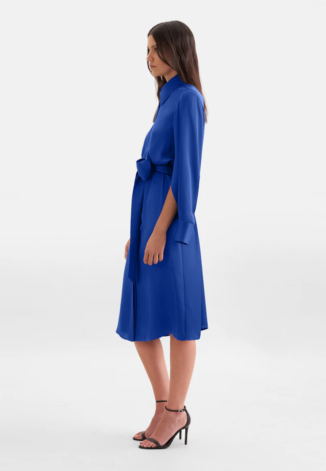Satin shirt dress with high sleeve slits in Mittelblau |  Seidensticker Onlineshop