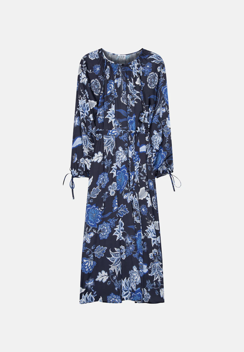 Satin raglan dress with bow details and waist belt