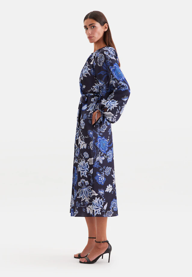 Robe raglan en satin avec détails de nœud et ceinture in Noir |  Seidensticker Onlineshop