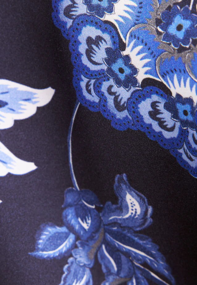 Satinierte Raglanbluse mit Schleifendetails in Schwarz |  Seidensticker Onlineshop