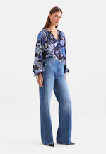 Satinierte Raglanbluse mit Schleifendetails in Schwarz |  Seidensticker Onlineshop