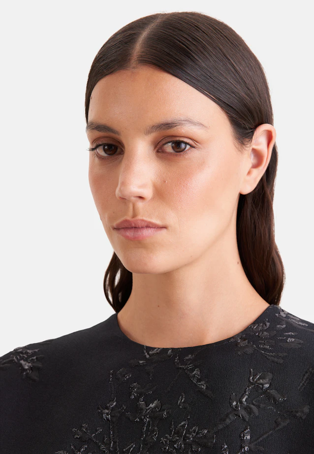 Oversized Shirt aus Spitze in Schwarz |  Seidensticker Onlineshop