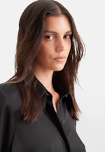 Shirt blouse with high sleeve slits made of 100% silk in Schwarz |  Seidensticker Onlineshop