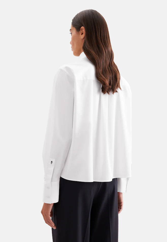 Boxy Hemdbluse in A- Linie mit langer Manschette in Weiß | Seidensticker Onlineshop