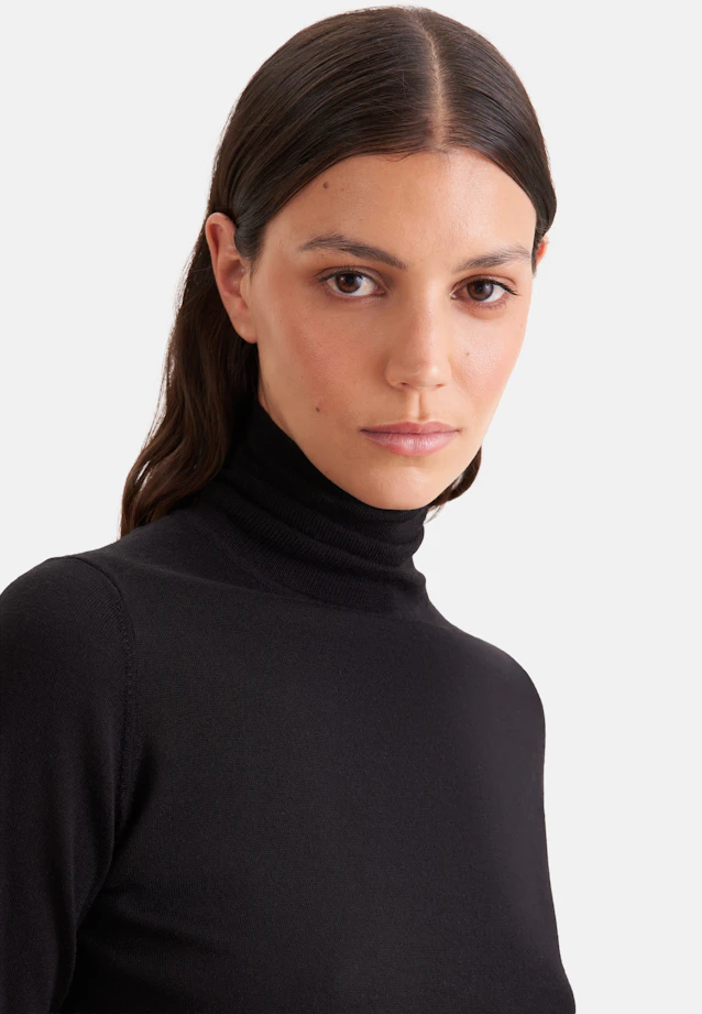 THE ESSENTIAL Fine-Knit Turtleneck Sweater with Silk in Schwarz |  Seidensticker Onlineshop