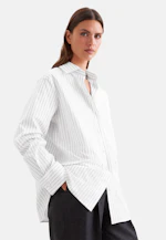 Slightly overcut shirt blouse made of cotton poplin in Weiß |  Seidensticker Onlineshop