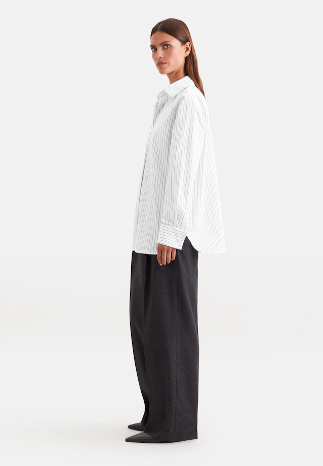 Slightly overcut shirt blouse made of cotton poplin in Weiß |  Seidensticker Onlineshop