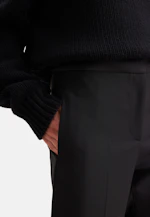Schmale Hose aus einer Wollmischung mit satinierten Details in Schwarz |  Seidensticker Onlineshop