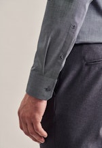 Chemise Business Slim Col Kent  manches extra-longues in Gris |  Seidensticker Onlineshop