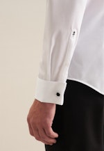 Non-iron Poplin Gala Shirt in Slim with Wing Collar in White |  Seidensticker Onlineshop