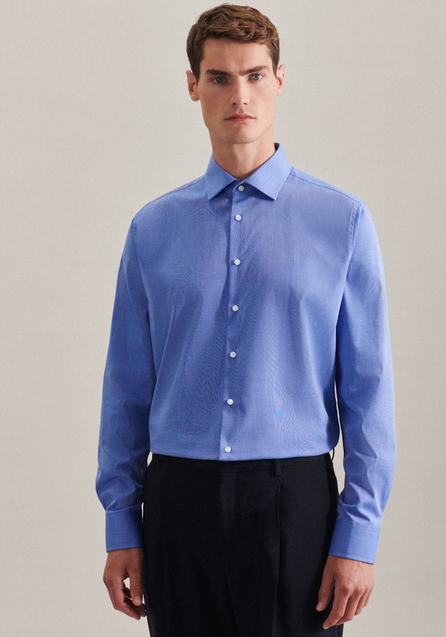 Shaped Chemise d'affaires Uni in Bleu Moyen | Seidensticker Onlineshop