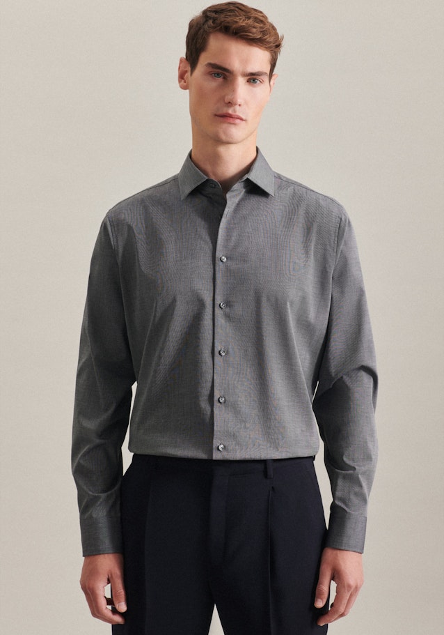 Shaped Business Hemd Uni in Schwarz | Seidensticker Onlineshop