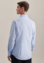 Shaped Chemise d'affaires Uni in Bleu Clair |  Seidensticker Onlineshop