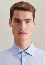 Shaped Chemise d'affaires Uni in Bleu Clair |  Seidensticker Onlineshop