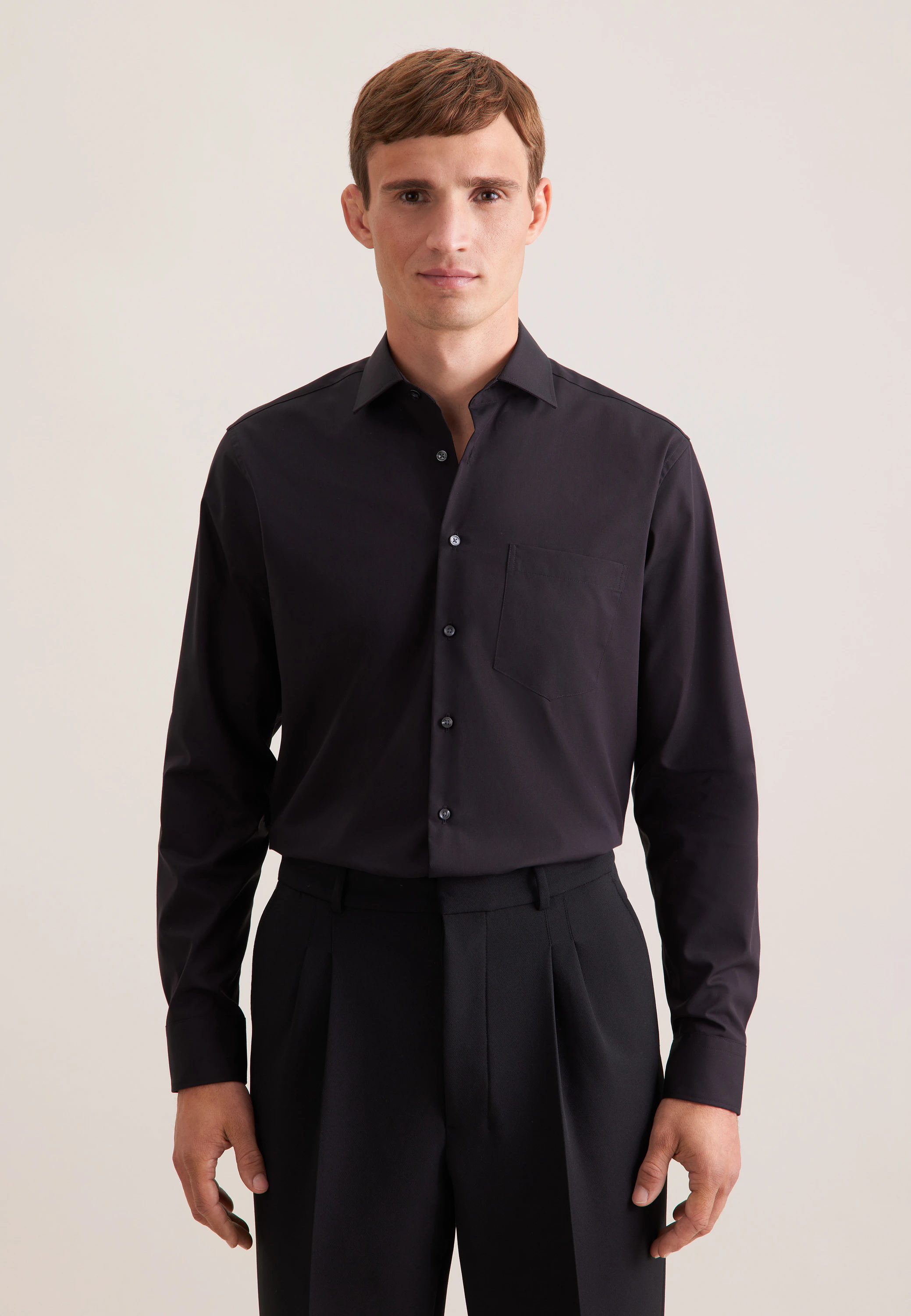 Regular Business Hemd Uni Schwarz