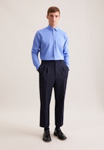 Regular Chemise d'affaires Uni in Bleu Moyen |  Seidensticker Onlineshop