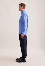Regular Chemise d'affaires Uni in Bleu Moyen |  Seidensticker Onlineshop