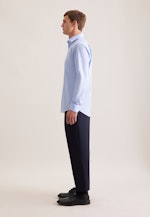 Regular Chemise d'affaires Uni in Bleu Clair |  Seidensticker Onlineshop