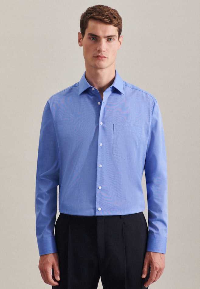 Non-iron Fil a fil Business Shirt in Regular with Kent-Collar in Medium Blue | Seidensticker online shop