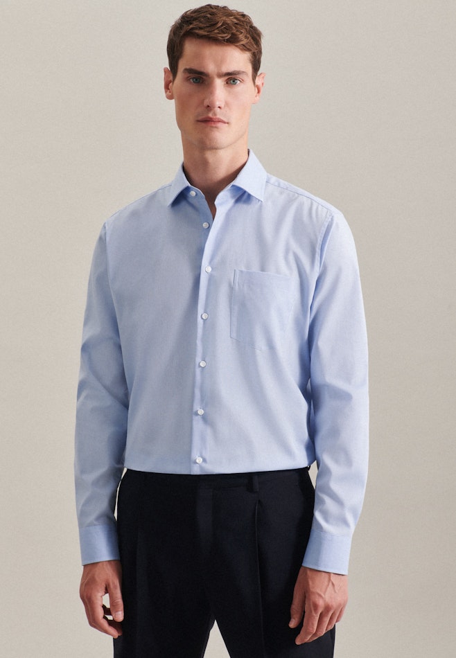 Non-iron Fil a fil Business Shirt in Regular with Kent-Collar in Light Blue | Seidensticker online shop