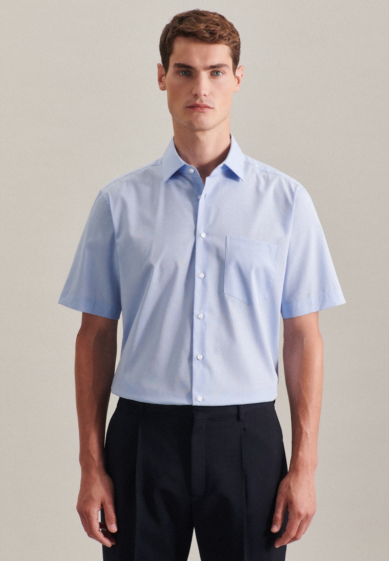 Non-iron Fil a fil korte arm Business overhemd in Regular with Kentkraag