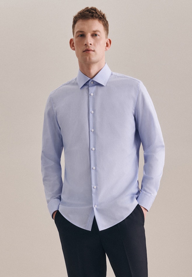 Non-iron Poplin Business Shirt in Slim with Kent-Collar in Light Blue | Seidensticker online shop