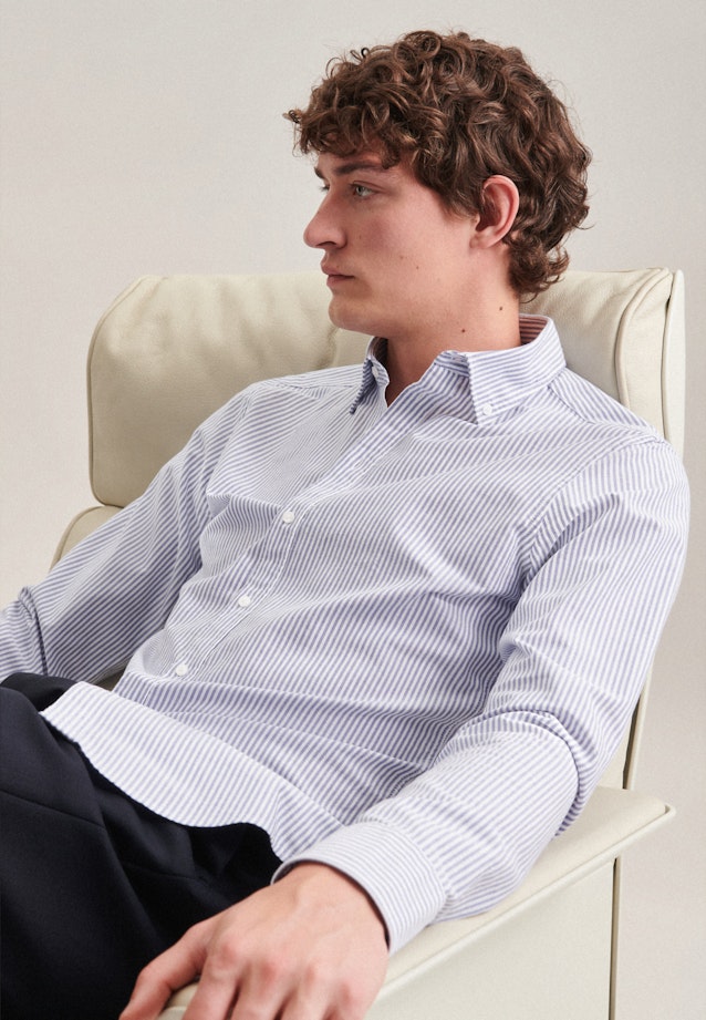 Business Shirt in X-Slim with Button-Down-Collar in Light Blue |  Seidensticker Onlineshop