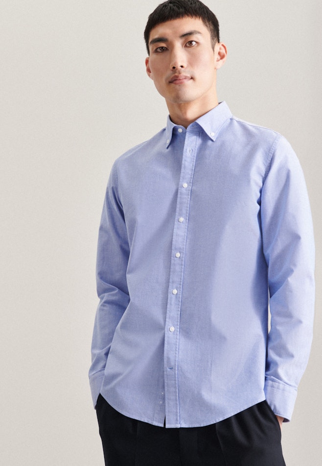 Business Shirt in X-Slim with Button-Down-Collar in Light Blue | Seidensticker online shop