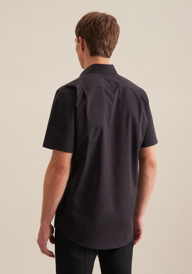 Popeline Business Hemd in Regular mit Kentkragen in Schwarz | Seidensticker Onlineshop