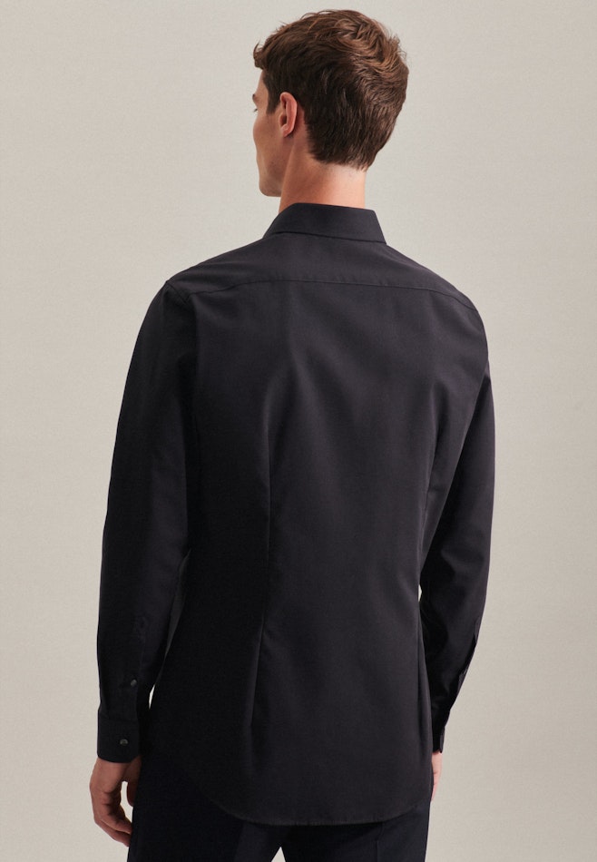 Shaped Business shirt Uni in Black | Seidensticker online shop