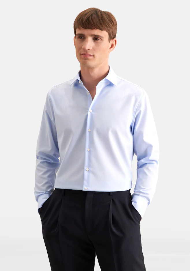 Shaped Chemise d'affaires Uni dans Bleu Clair | Boutique en ligne Seidensticker