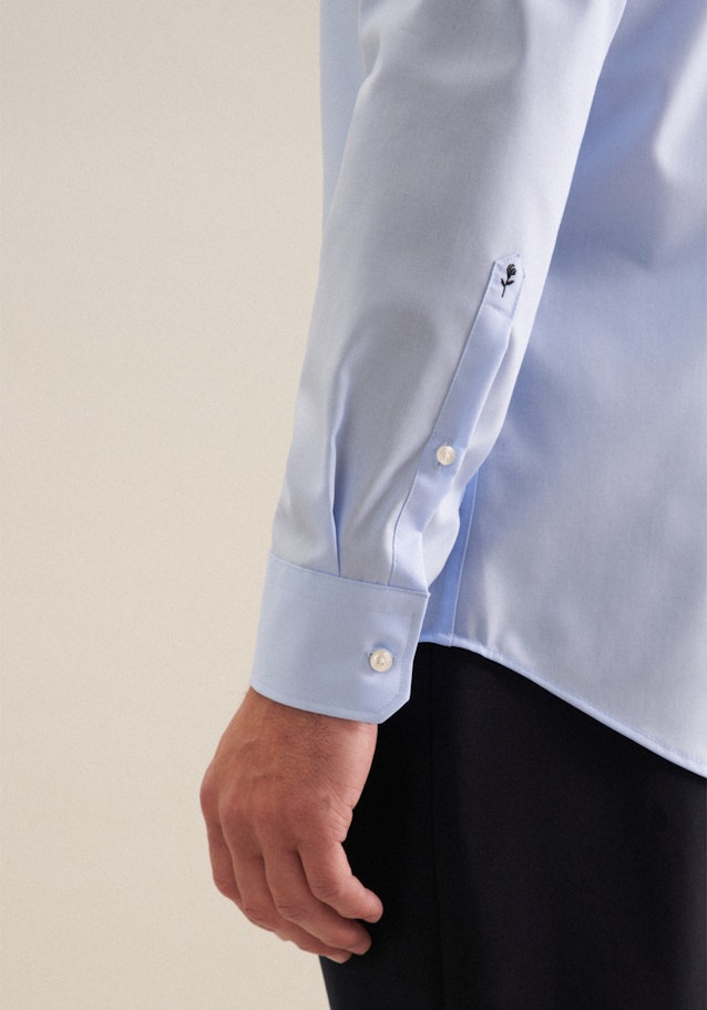 Shaped Chemise d'affaires Uni in Bleu Clair | Seidensticker Onlineshop