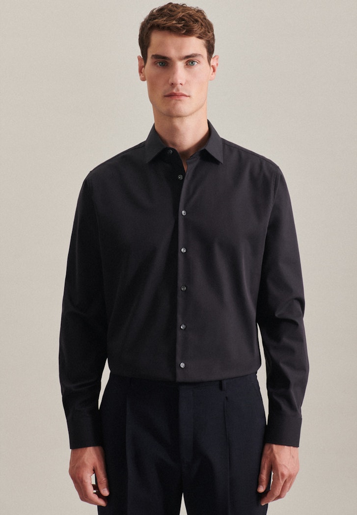 Herren Bügelfreies Popeline Business Hemd in Shaped mit Kentkragen schwarz  | Seidensticker