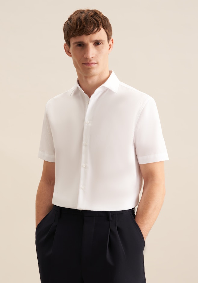 Shaped Business shirt Uni in White | Seidensticker online shop