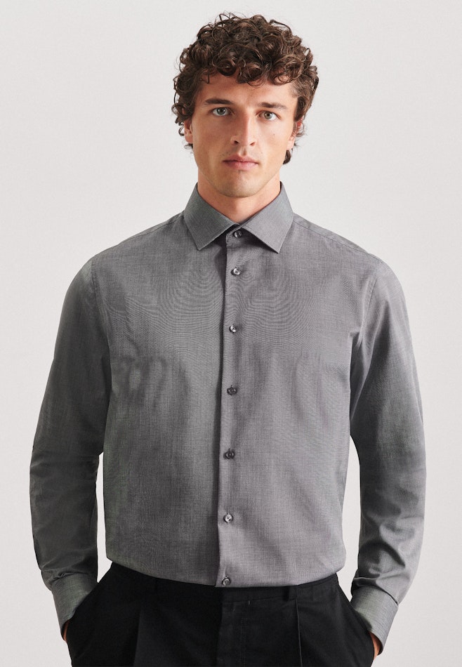 Shaped Chemise d'affaires Uni dans Gris | Boutique en ligne Seidensticker