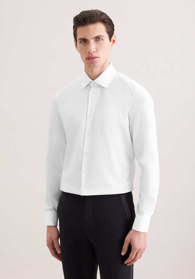 Shaped Chemise d'affaires Uni dans Blanc | Boutique en ligne Seidensticker