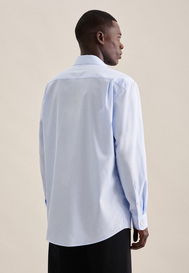 Non-iron Poplin Business Shirt in Comfort with Kent-Collar in Light Blue | Seidensticker online shop