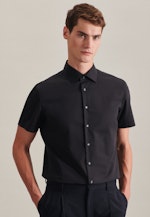 Non-iron Poplin Short sleeve Business Shirt in Slim with Kent-Collar in Black |  Seidensticker Onlineshop