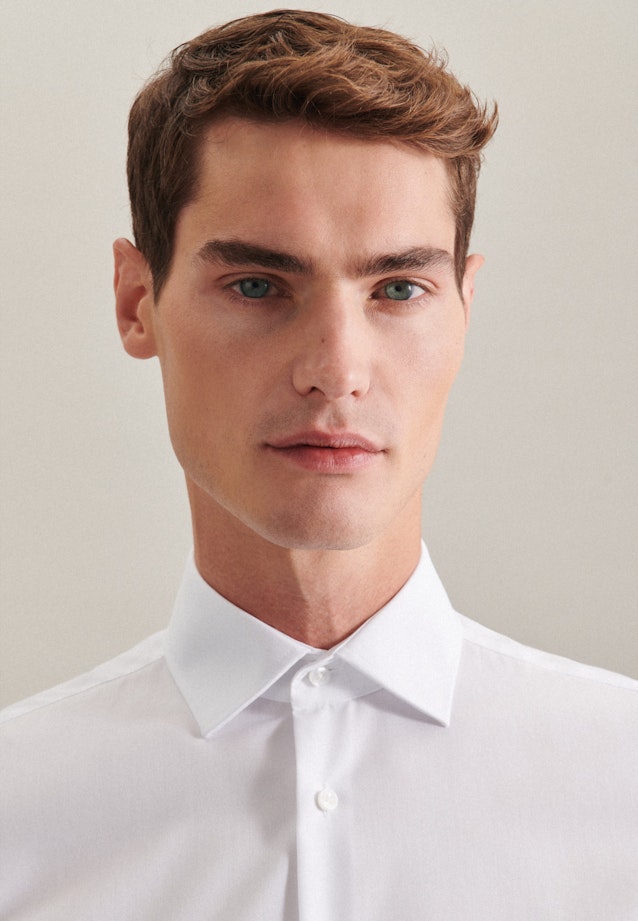 Non-iron Poplin Short sleeve Business Shirt in Slim with Kent-Collar in White |  Seidensticker Onlineshop